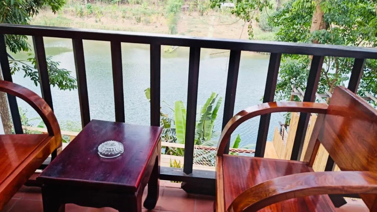 Moonlight Champa Riverview Luang Prabang 3*,