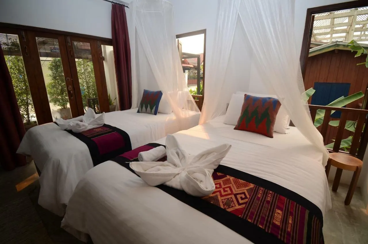 Moonlight Champa Riverview Luang Prabang 3*,  Laos
